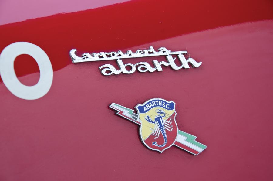 Логотип Fiat Abarth 1000 GT Bialbero 1961 года  (фото 23 из 36)